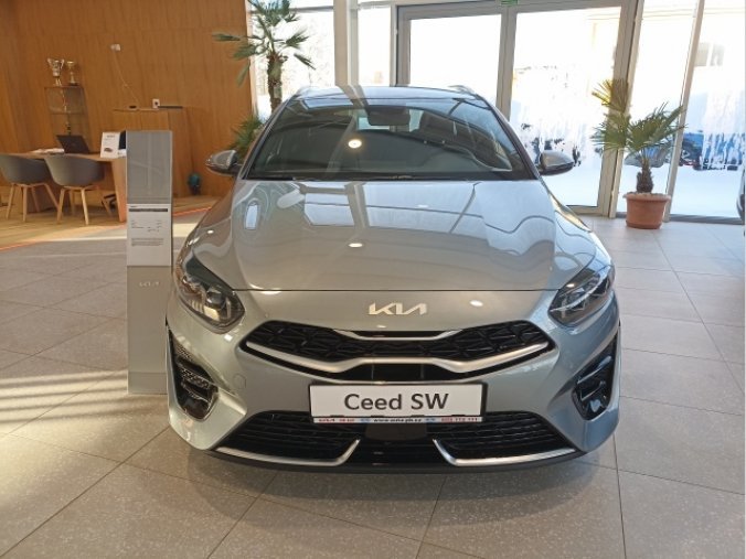 Kia Ceed, SW CD 1,5 T-GDi GPF GT LINE, barva šedá