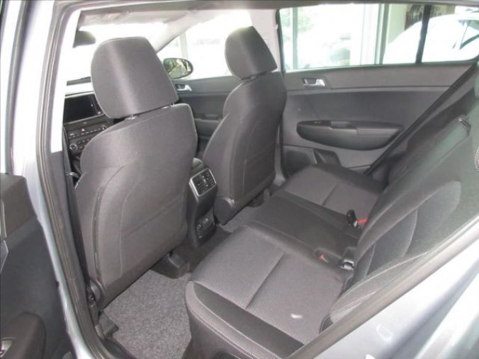 Kia Sportage, 1,6 QL  GDi GPF 4x2, barva šedá