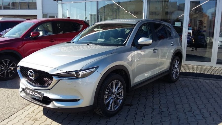 Mazda CX-5, 2,0 Skyactiv-G165 AWD, barva stříbrná