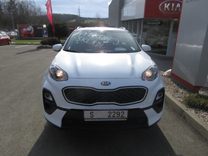 Kia Sportage, 1.6 GDi Comfort, barva bílá