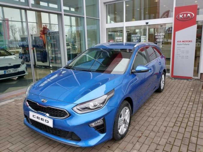 Kia Ceed, SW 1.4 T-GDI TOP, barva modrá