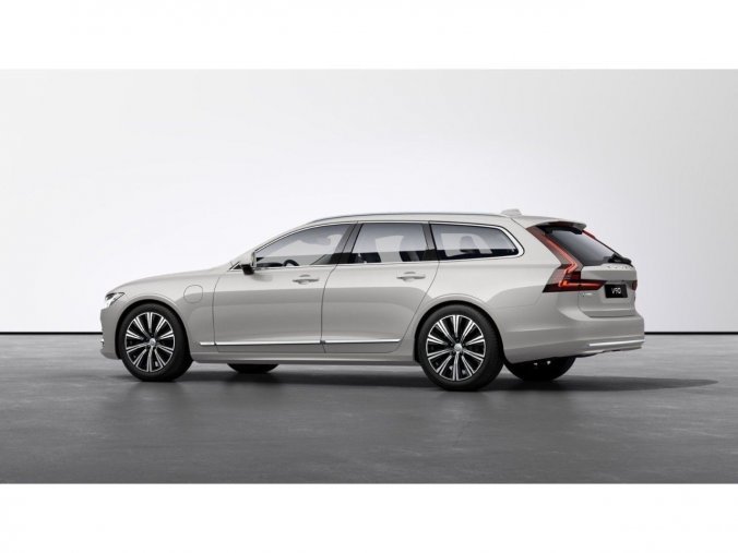 Volvo V90, kombi, Inscription T6 AWD Plug-in Hybrid, barva stříbrná