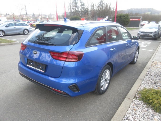 Kia Ceed, 1.5 T-GDi FRESH Winter, barva modrá