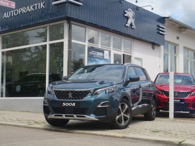 Peugeot 5008, ALLURE 1.2 PureTech 130 S&S MAN6, barva zelená