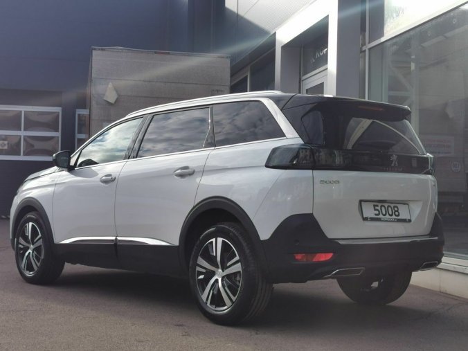 Peugeot 5008, Peugeot 5008 GT 1.5 BHDi 130k EAT8, barva bílá