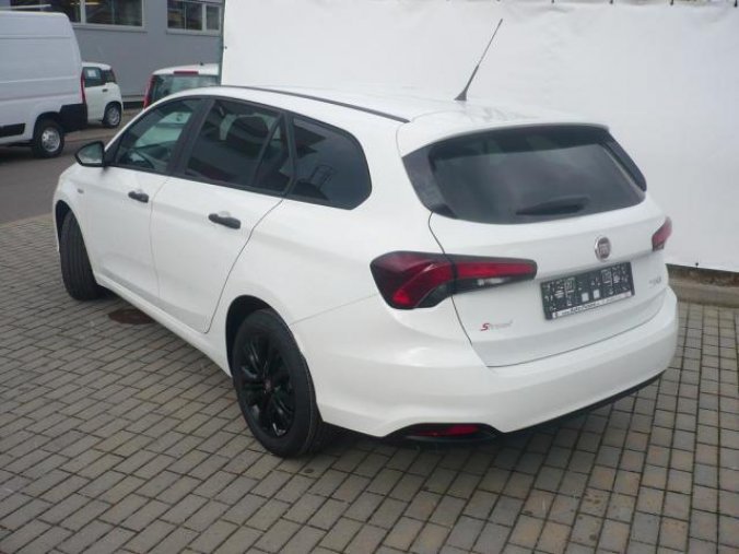 Fiat Tipo, SW 1.4 95k Street Italia, barva bílá