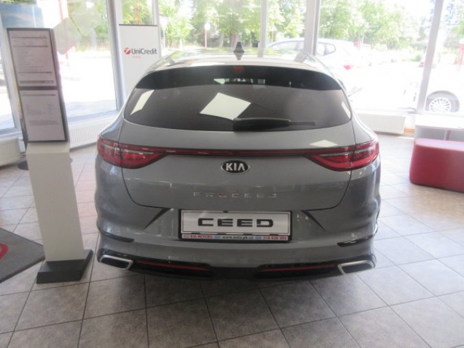 Kia ProCeed, 1.5 T-GDi, barva šedá