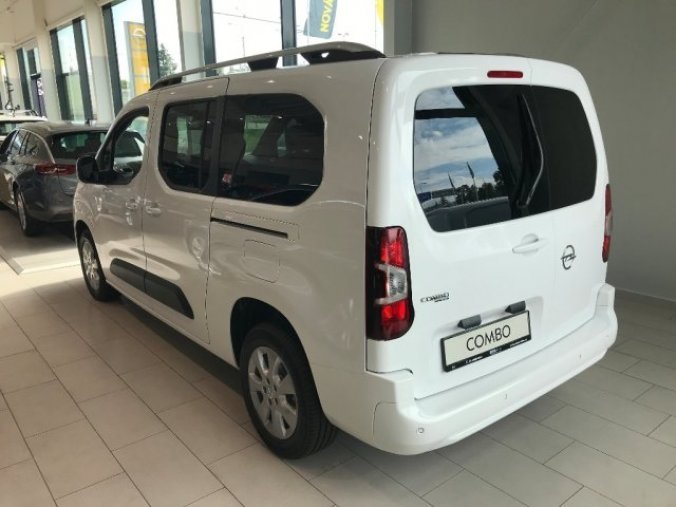 Opel Combo, Life L2H1 1.5CDTI AT8 7 míst, barva bílá