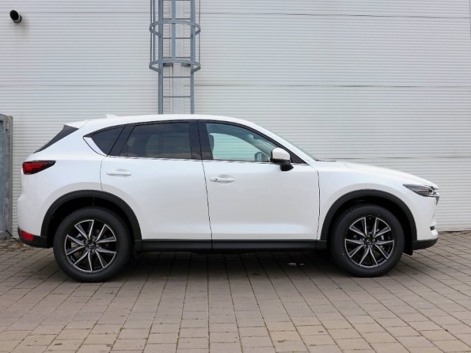 Mazda CX-5, 2,0i Skyactiv-G 121KW/165k 6AT AWD, barva bílá