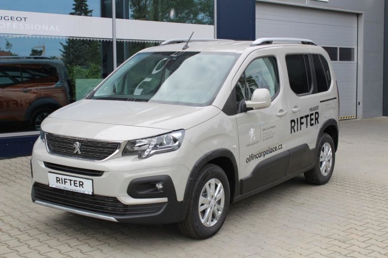 Peugeot Rifter, ALLURE 1.5 96KW, barva šedá