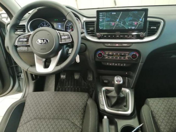 Kia Ceed, NEW SW1,4T-GDi TOP, barva bílá