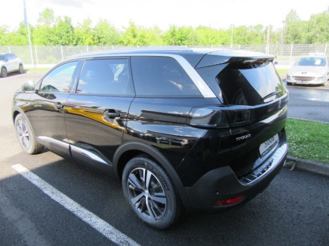 Peugeot 5008, ALLURE PACK 1.5 BHDi 130k EAT8, barva černá