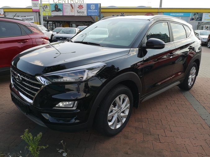 Hyundai Tucson, 1,6 T-GDi 130 kW (95 NAT) 7 st. DCT 4×4, barva černá