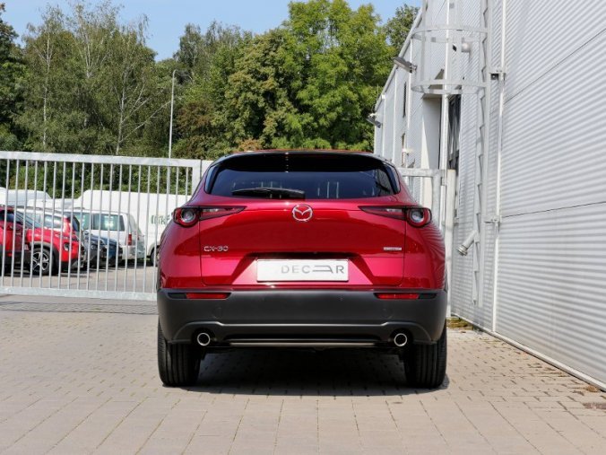 Mazda CX-30, 2,0 Skyactiv-G 90kW/122k MAN, barva červená