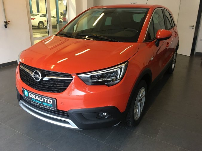 Opel Crossland X, Innovation 1.2.96kw AT6, barva oranžová