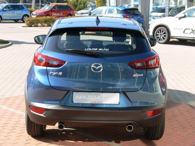 Mazda CX-3, 2.0 Skyactiv G121, barva modrá