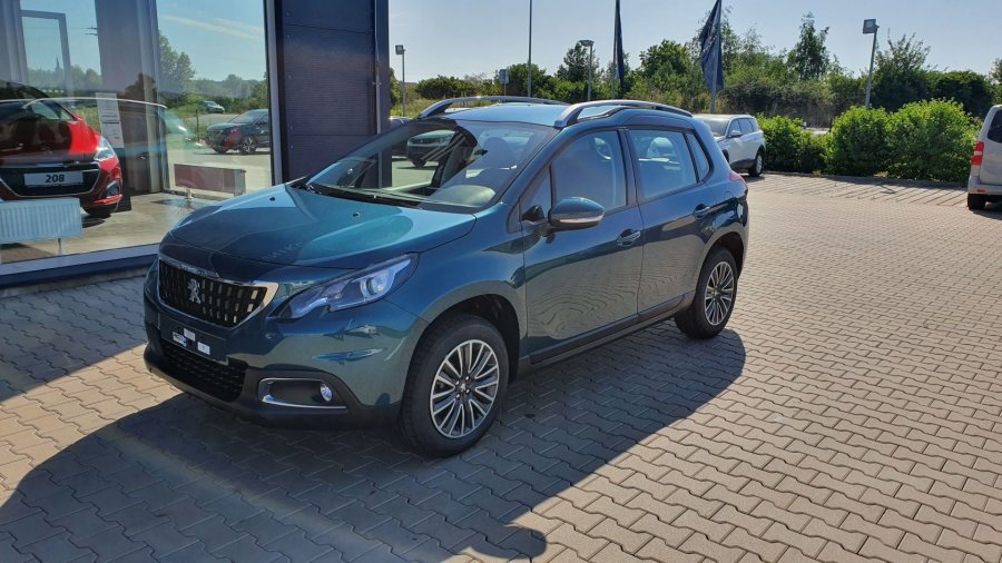 Peugeot 2008, ACTIVE 1.2. PureTech 82k MAN5, barva zelená