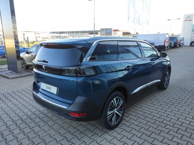 Peugeot 5008, Peugeot 5008 ALLURE PACK 1.5HDI AUT8 7 MÍST, barva modrá