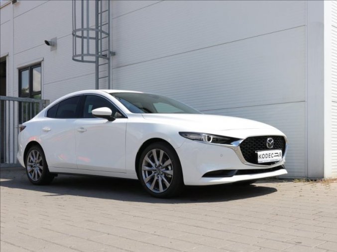 Mazda 3, 2,0i 90kW, barva bílá