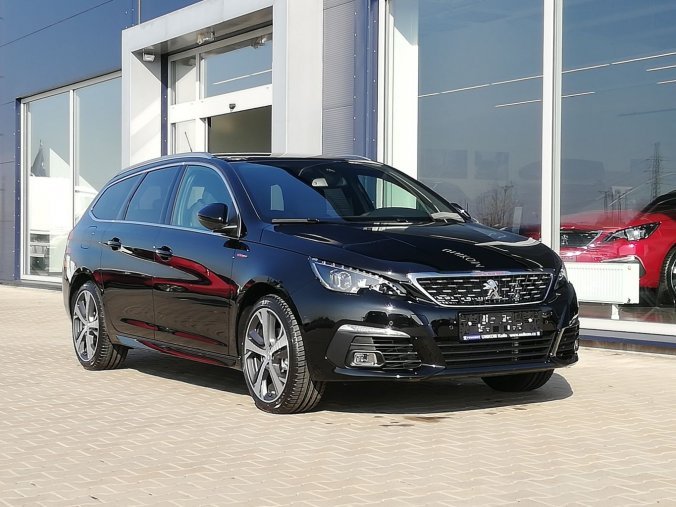 Peugeot 308, GT Line 1.2 PureTech 130k EAT8, barva černá