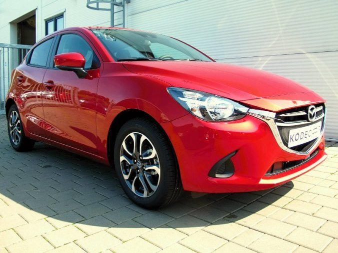 Mazda 2, 1,5 Skyactiv-G 66k/90kW 5MAN, barva červená