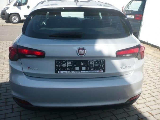 Fiat Tipo, HB 1.4 95k Street, barva šedá