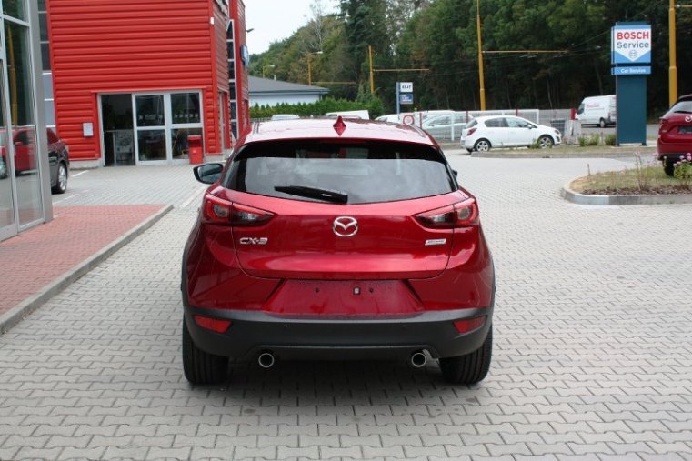 Mazda CX-3, SKYACTIV-G, barva červená