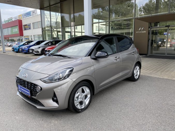 Hyundai i10, 1,0i 49 kW (95 NAT) 5 st. man, barva hnědá