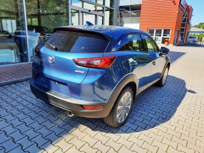 Mazda CX-3, SKYACTIV-G, barva modrá