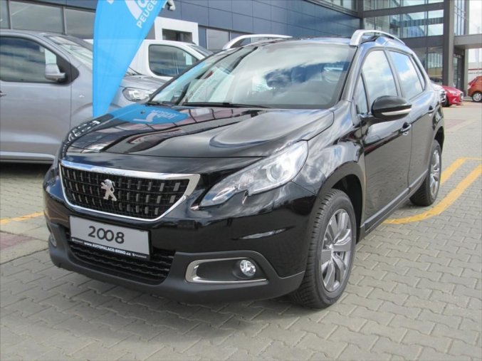 Peugeot 2008, 1.2 110k Active S&S MAN6, barva černá