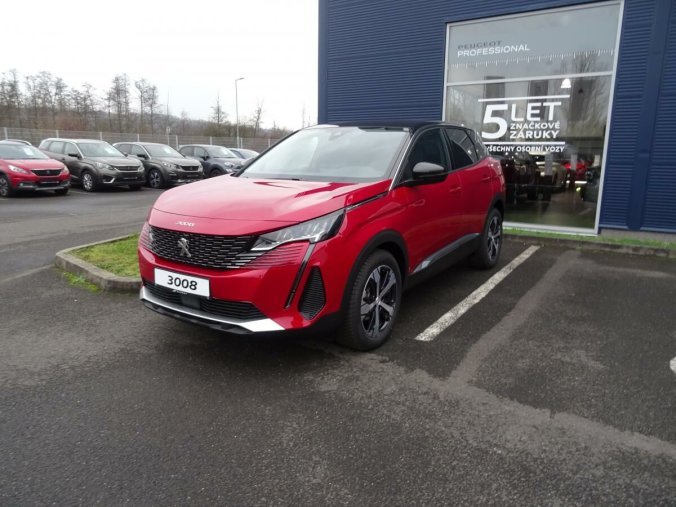 Peugeot 3008, Peugeot 3008 ALLURE PACK 1.5 BHDi 130k EAT8, barva červená