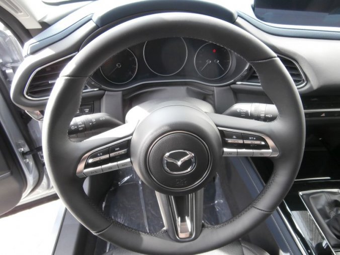 Mazda CX-30, 2,0i X180 PS, barva stříbrná