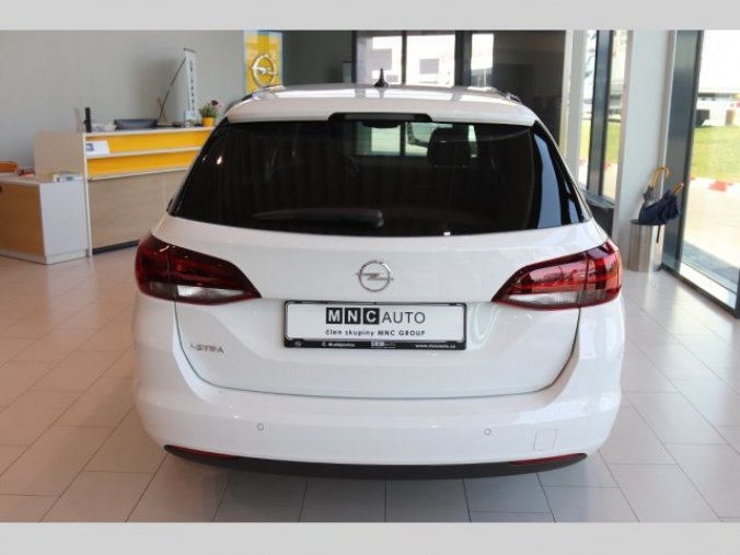 Opel Astra, ST Elegance 1.2T 96kW MT6, barva bílá