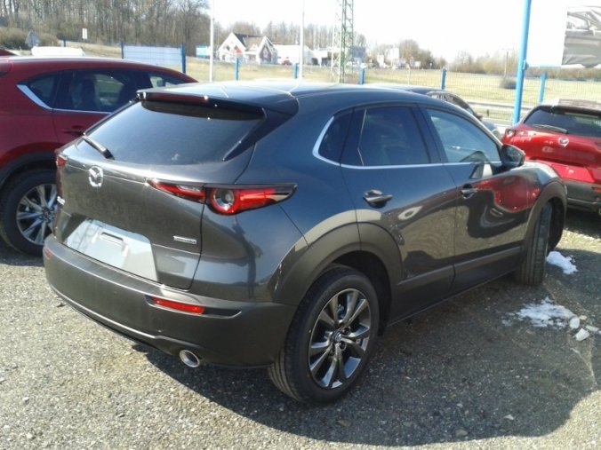 Mazda CX-30, 2,0i, barva šedá