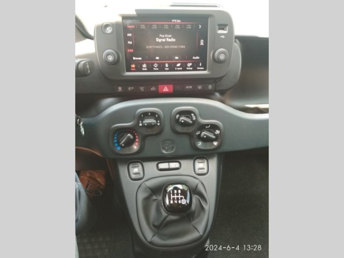 Fiat Panda, 1,0 Firefly Cross, barva zelená