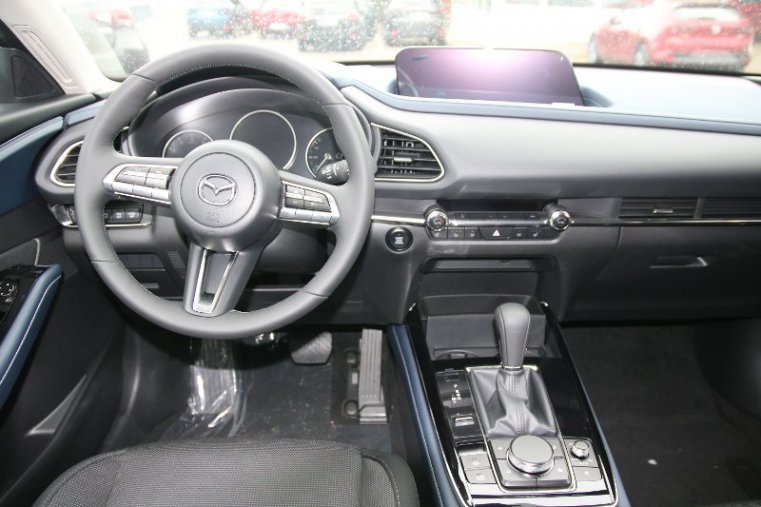 Mazda CX-30, 2,0G 122k, barva šedá