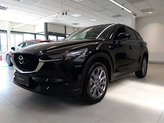 Mazda CX-5, 2,5G 194k AT AWD, barva černá