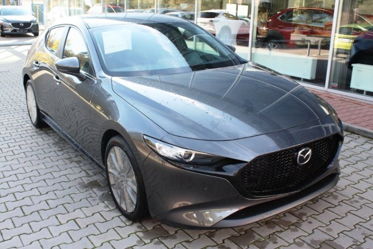 Mazda 3, SKYACTIV-G, barva šedá