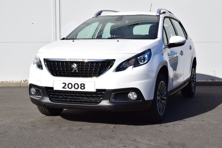 Peugeot 2008, ACTIVE 1.2 PureTech 130 S&S MAN6, barva bílá