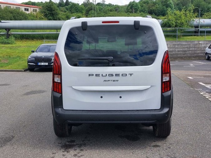 Peugeot Rifter, Peugeot Rifter ALLURE BlueHDi 100k MAN6 N1, barva bílá