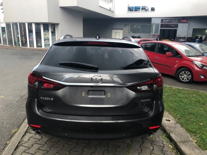 Mazda 6, 2.5i G 194K, barva šedá