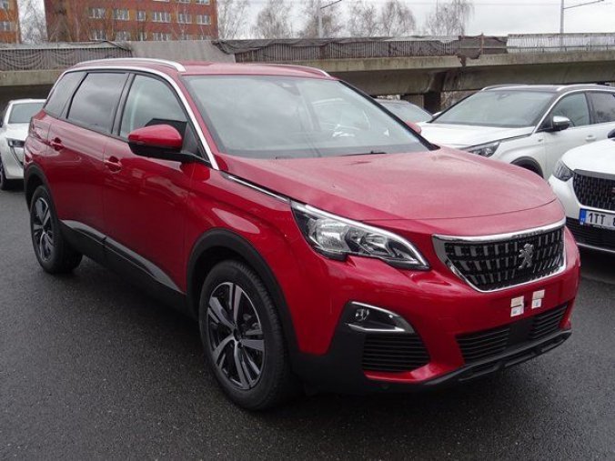 Peugeot 5008, ACTIVE 1.2 PureTech 130k S&S MAN6, barva červená