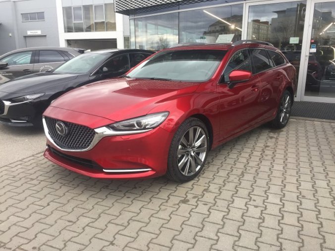 Mazda 6, 2,5G 194k, barva červená