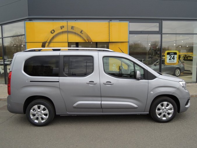 Opel Combo, INNOVATION L2H1 1.2T 130k AT8, barva šedá