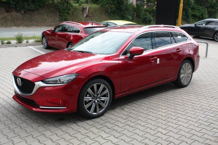 Mazda 6, SKYACTIV-G, barva červená