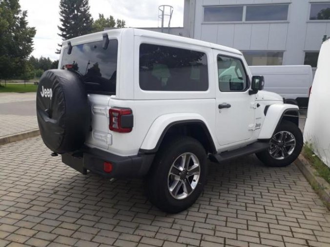 Jeep Wrangler, 2,0T 270 PS Sahara, barva bílá