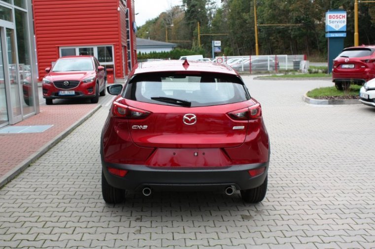 Mazda CX-3, SKYACTIV-G, barva červená