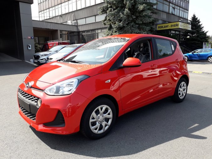 Hyundai i10, 1,0i 48 kW (95 NAT) 5 st. man, barva červená