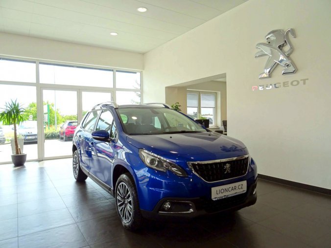 Peugeot 2008, ACTIVE 1.2 82k, barva modrá