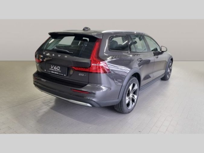 Volvo V60, B5 2.0L 250+14 HP CROSS COUNTR, barva šedá